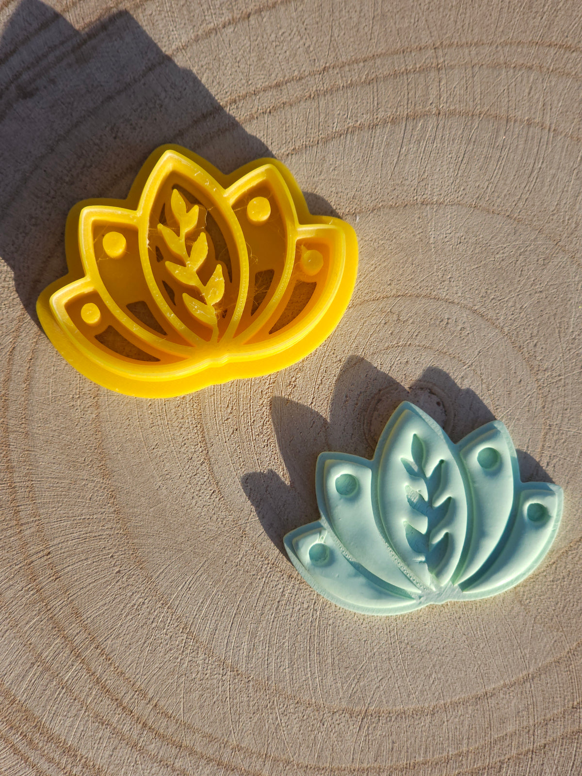 Emporte-pièce Lotus, pour argile polymère
