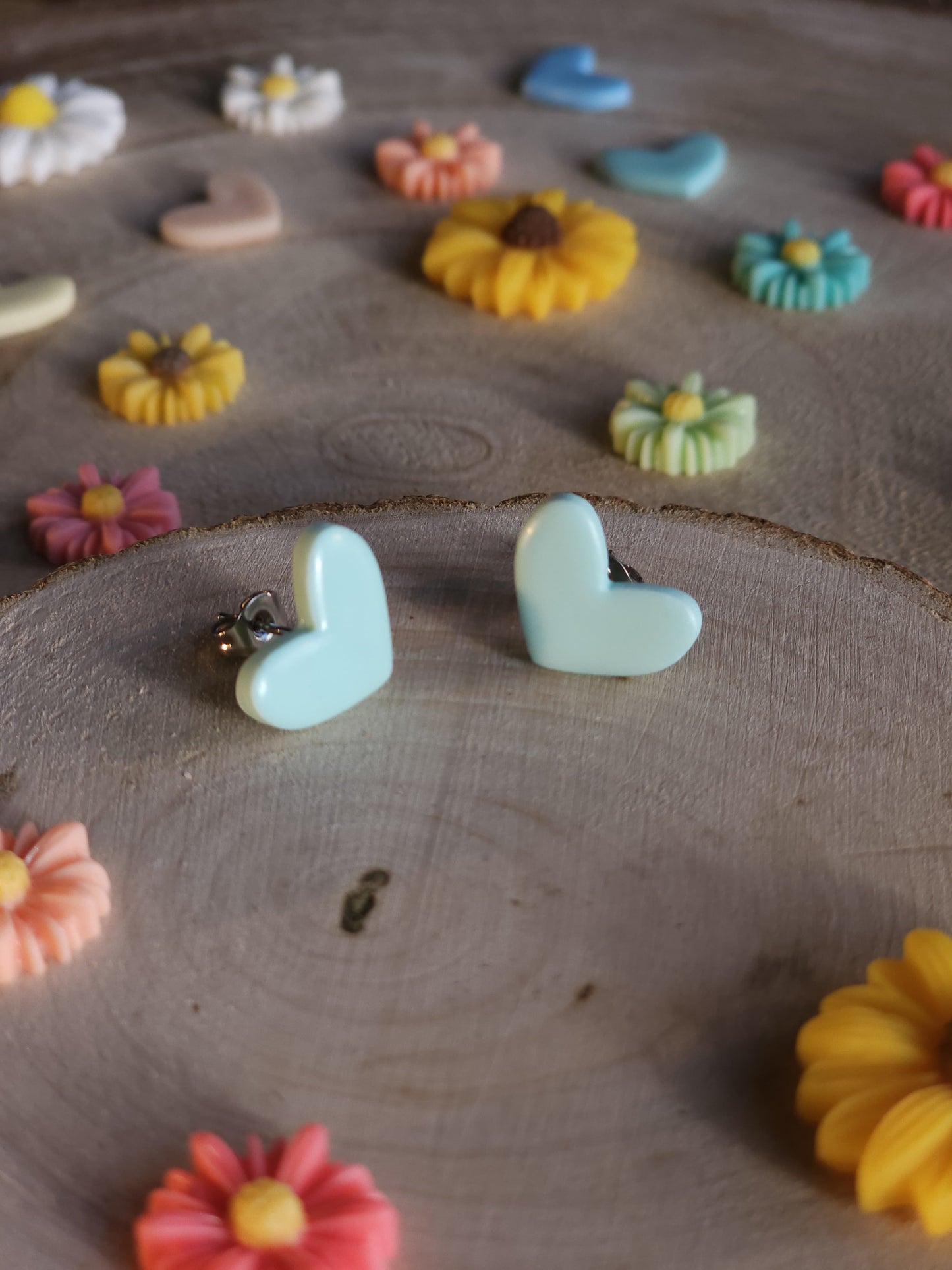 Puces cœurs pastel