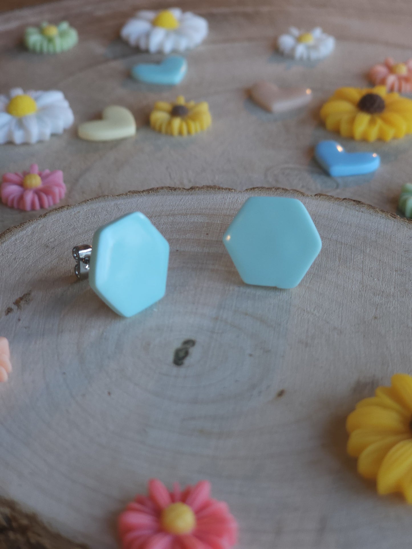 Puces hexagonales pastel