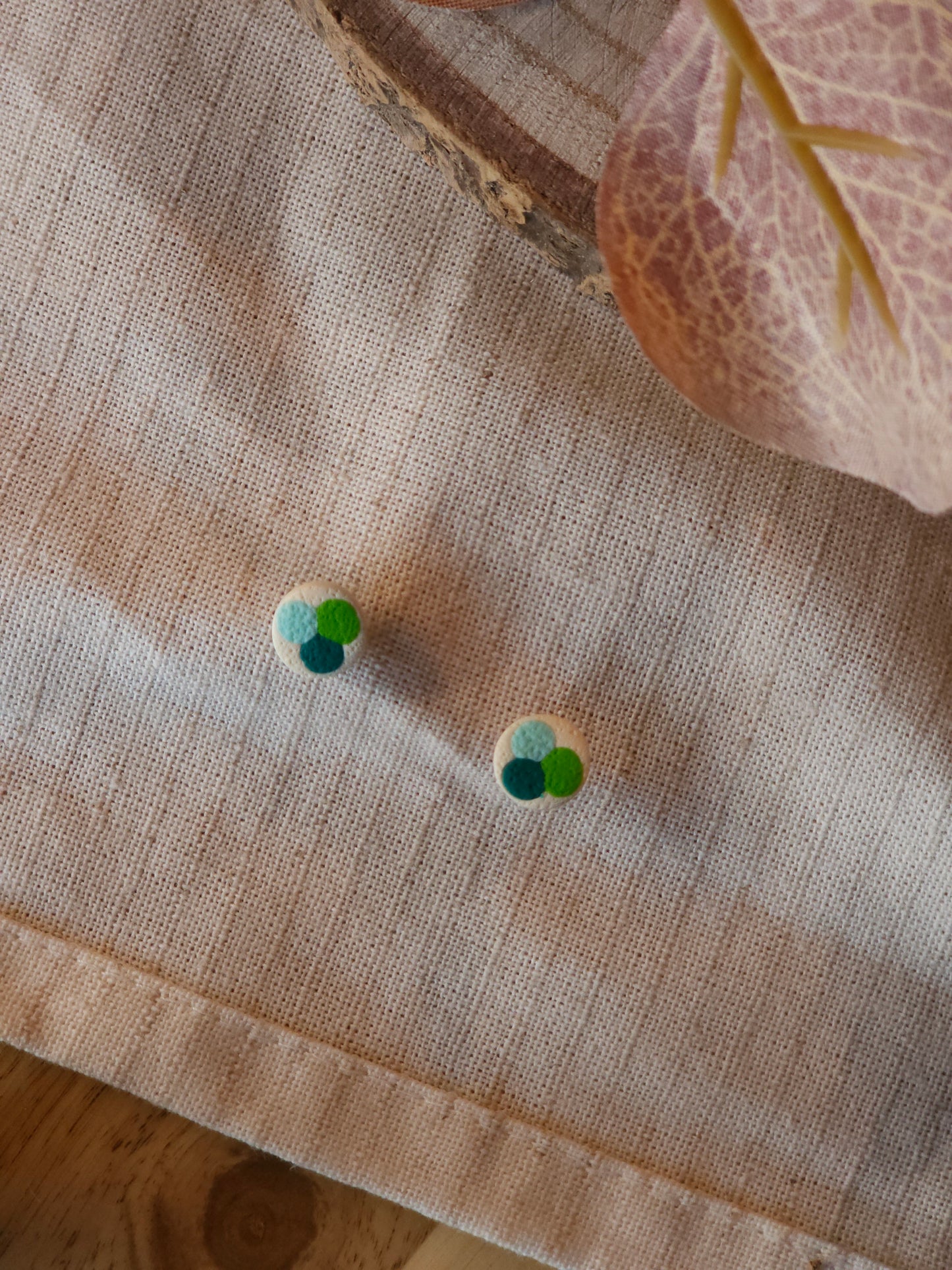Puces à pois