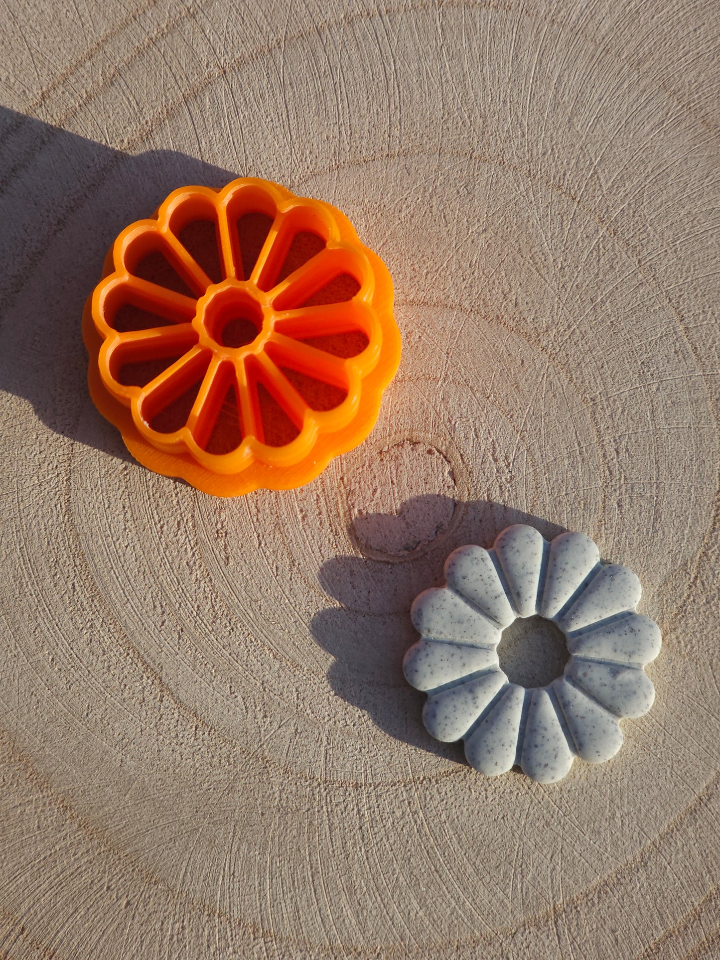 Emporte-pièce Fleur marguerite, pour argile polymère