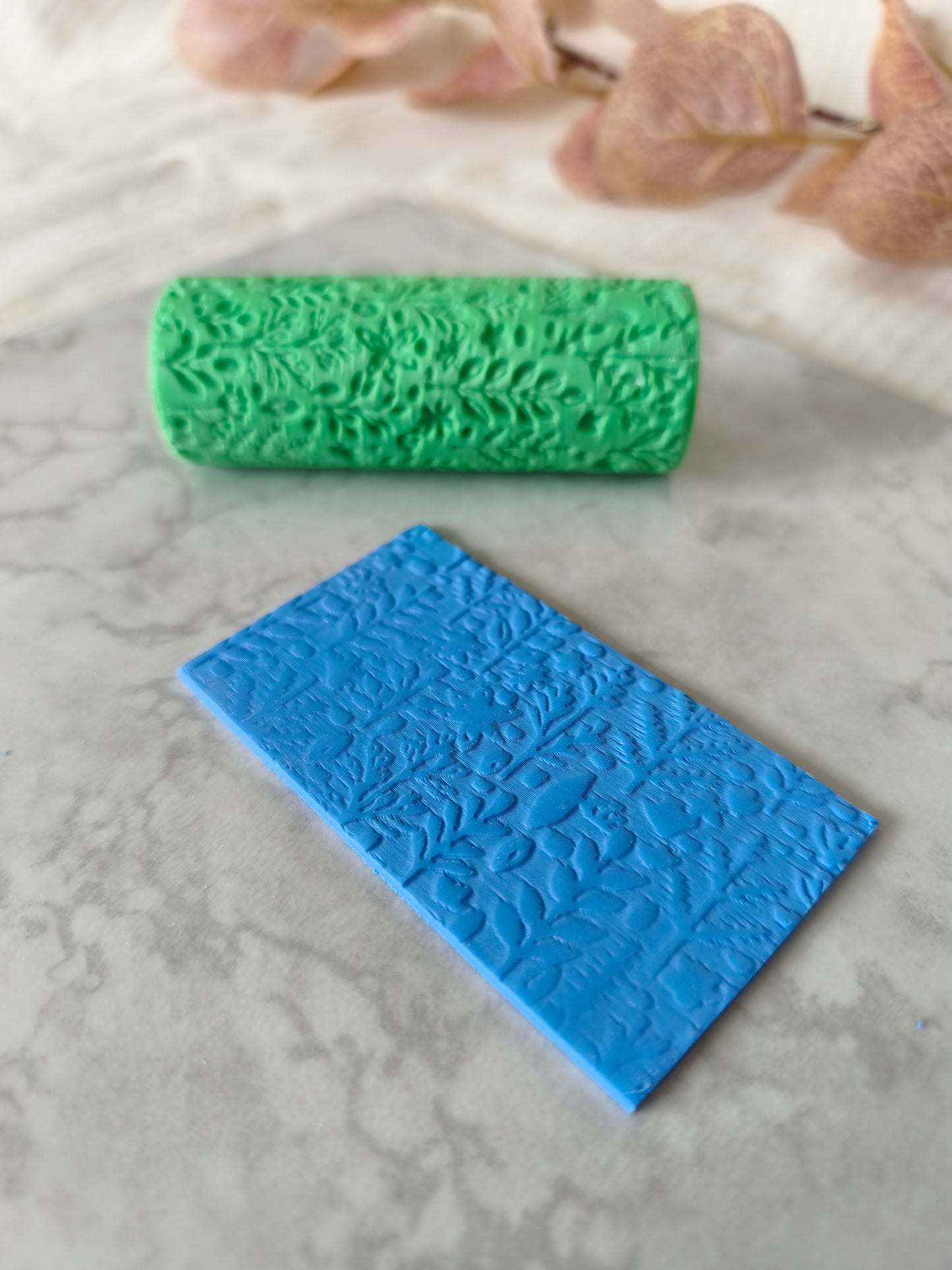 Rouleau de texture effet fleurs sauvages, pour argile polymère
